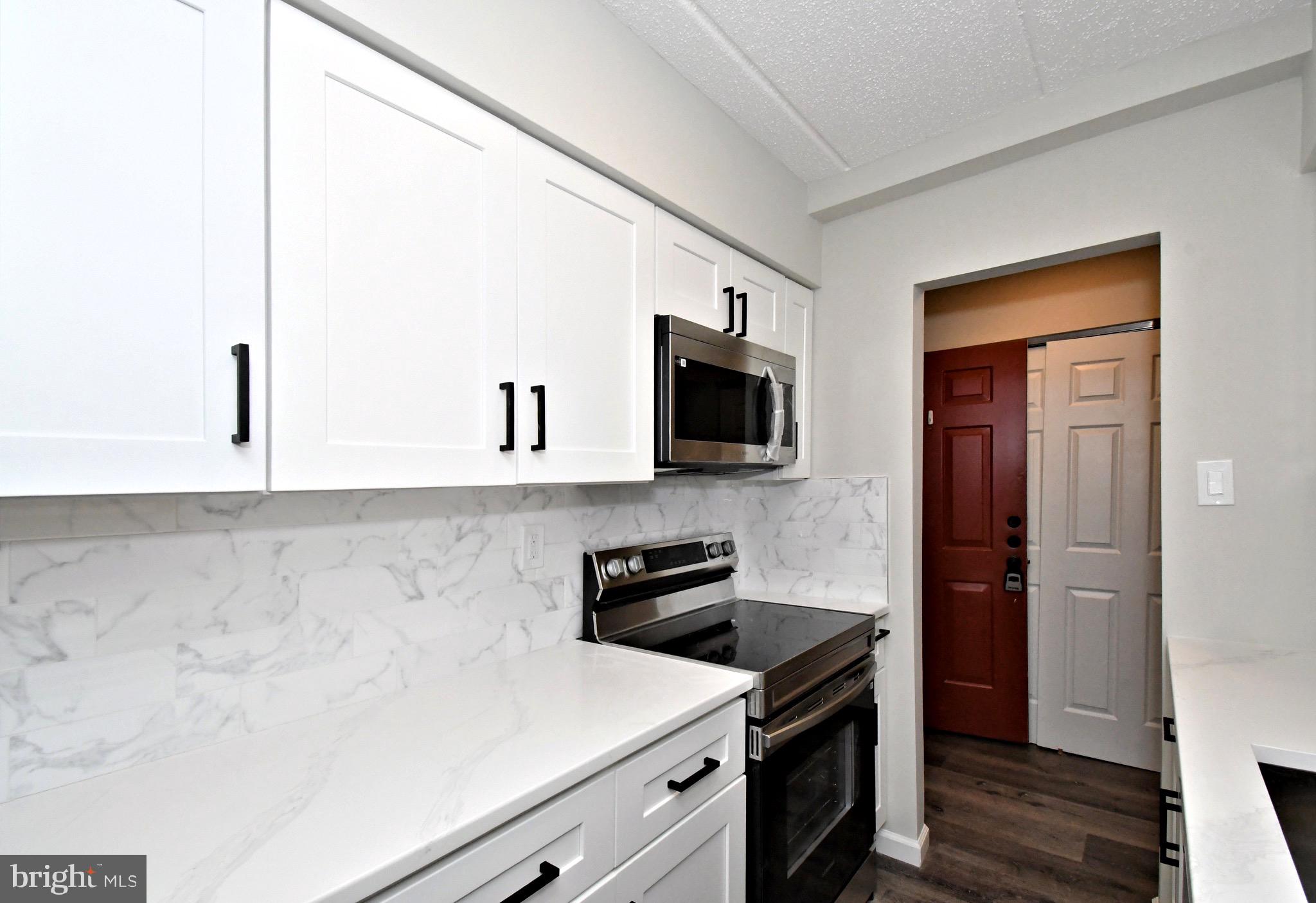 EAGLES RIDGE - Residential