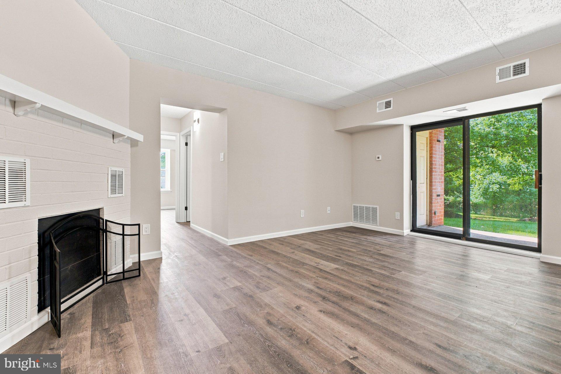 613 WASHINGTON PLACE 13