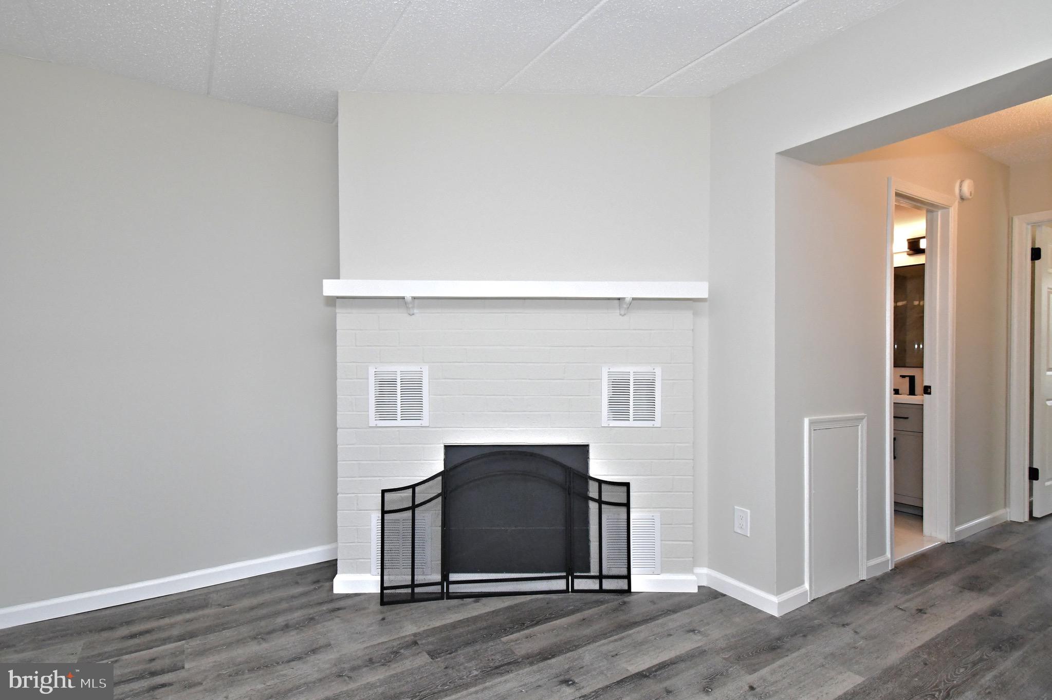 EAGLES RIDGE - Residential