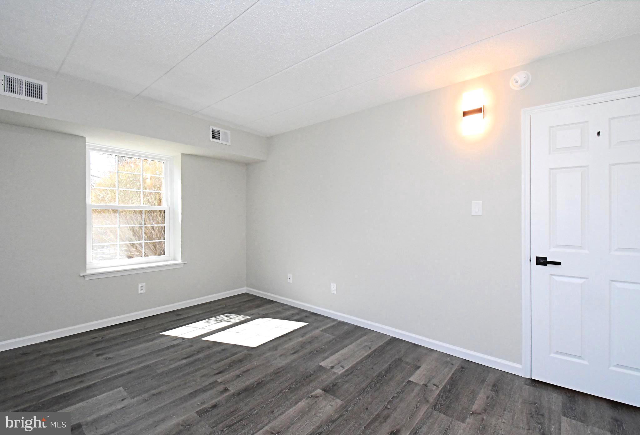 EAGLES RIDGE - Residential