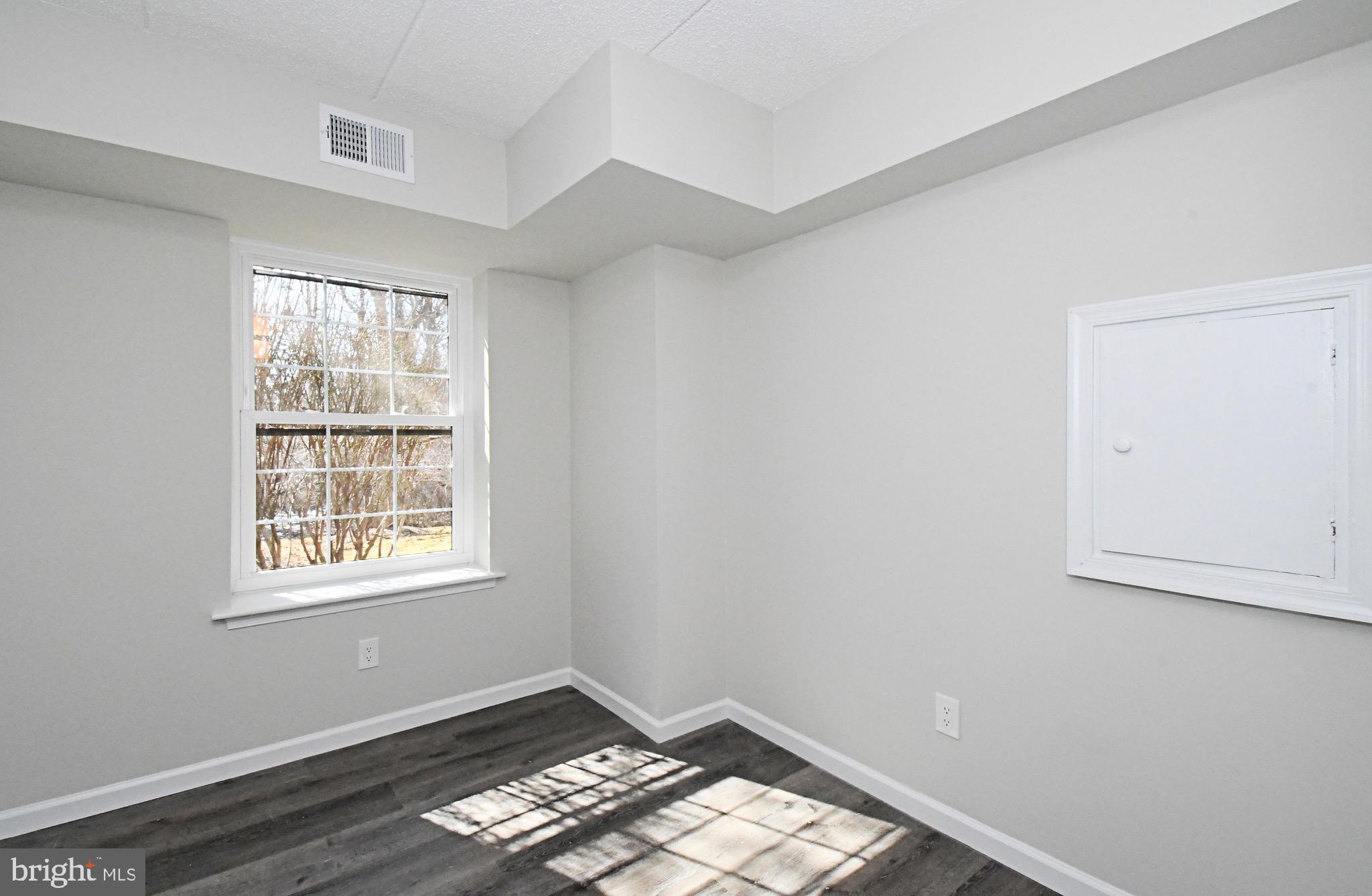 EAGLES RIDGE - Residential