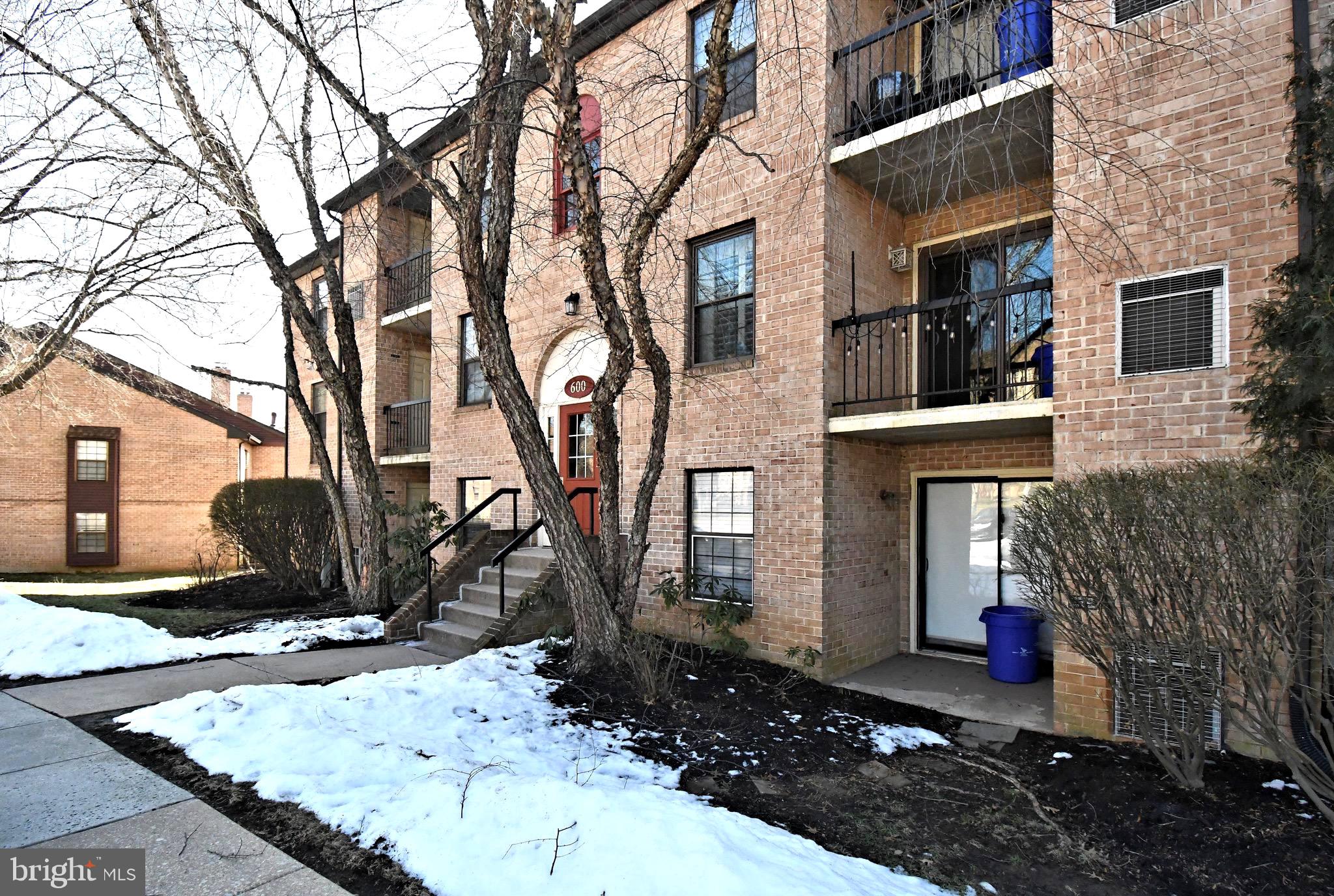 EAGLES RIDGE - Residential