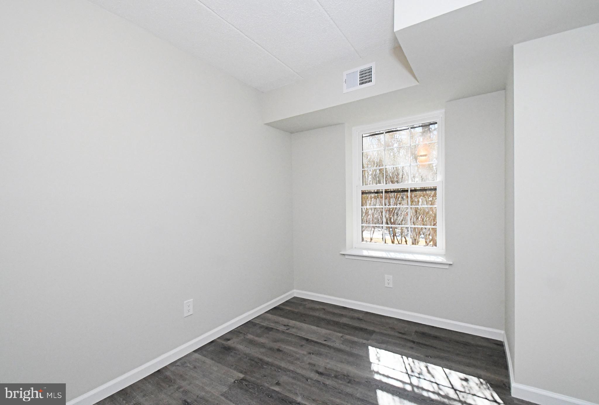 EAGLES RIDGE - Residential