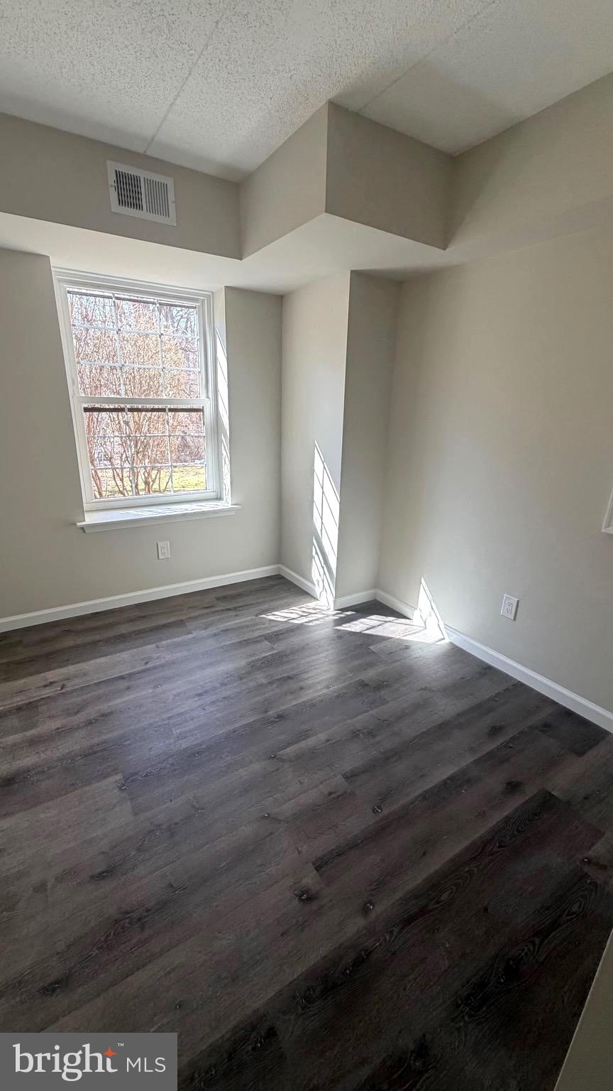 EAGLES RIDGE - Residential