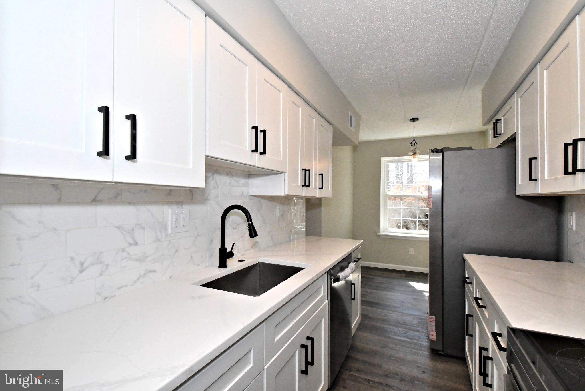 EAGLES RIDGE - Residential