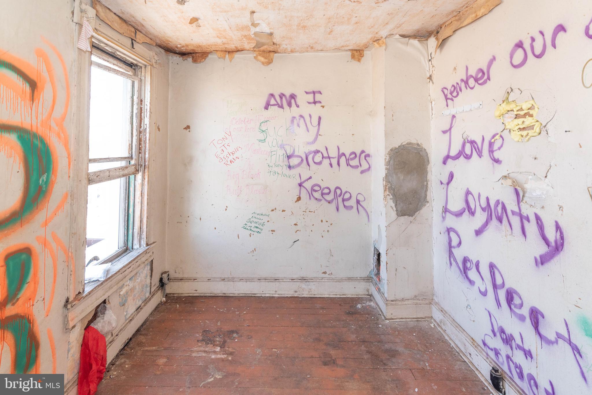 ELWOOD PARK - Residential