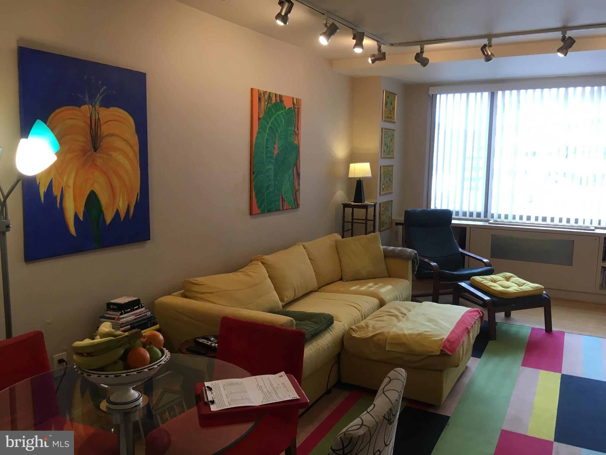 RIVER PLACE NORTH - Residential