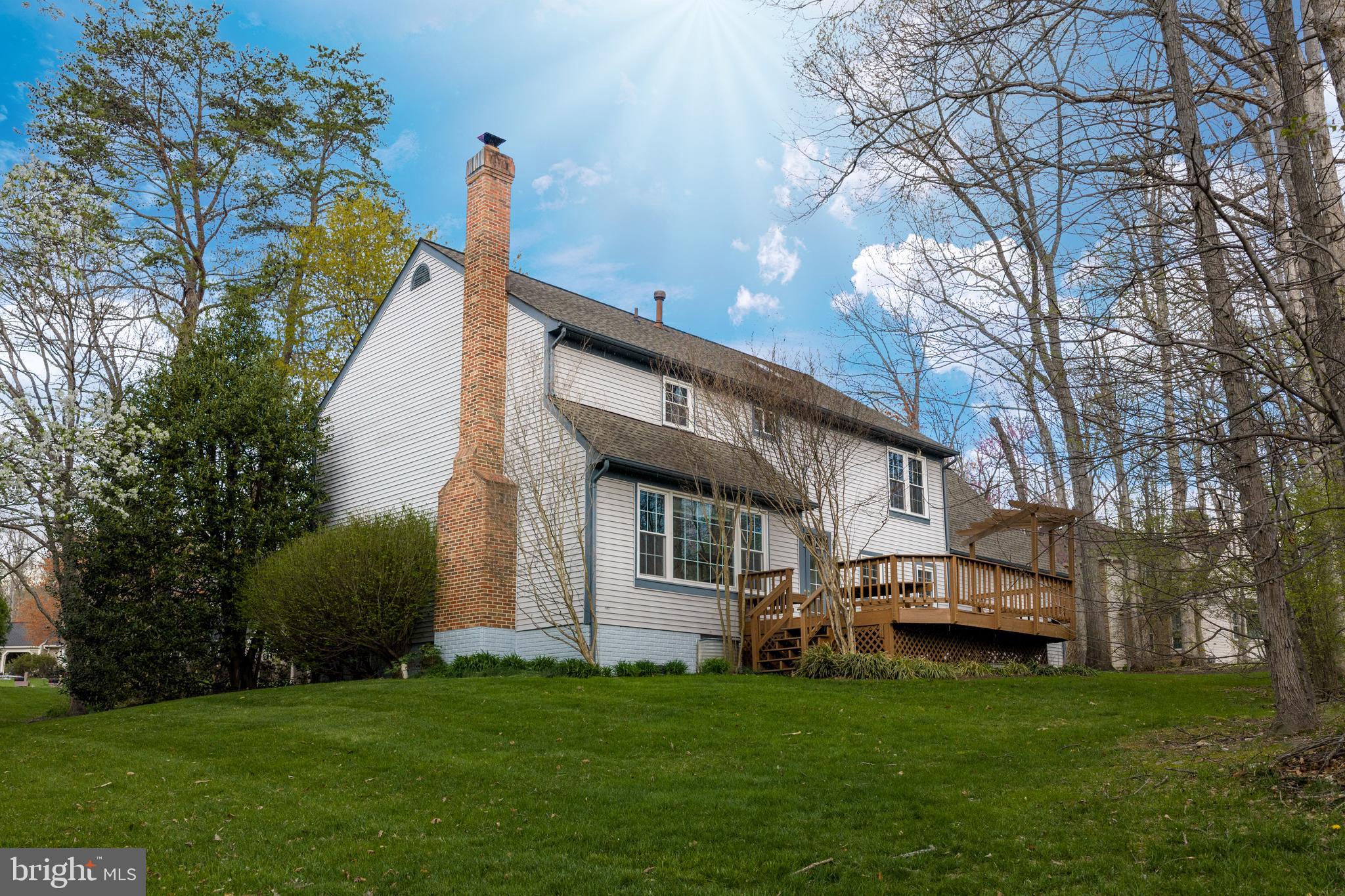 9701 TREE HOLLOW COURT