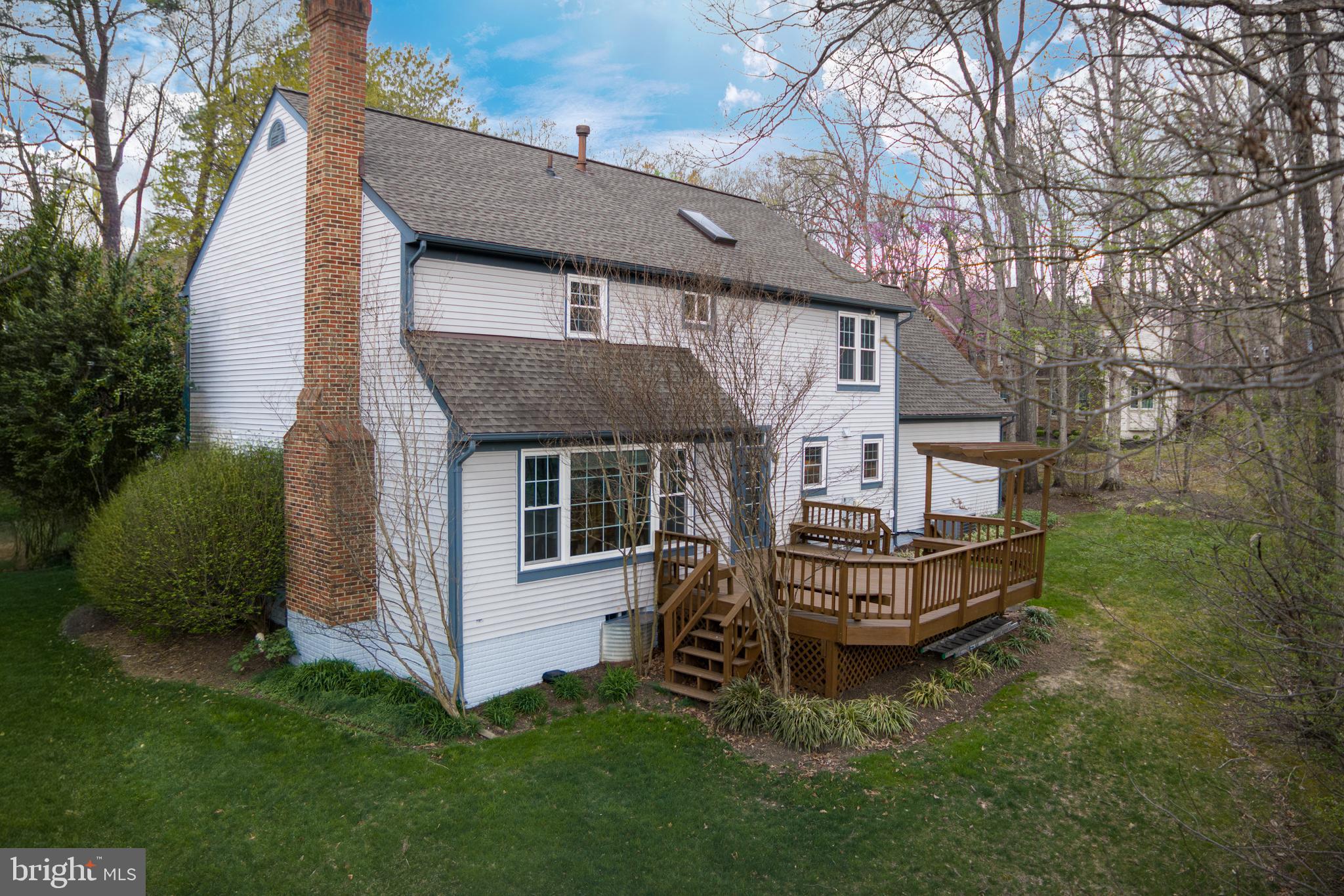 9701 TREE HOLLOW COURT