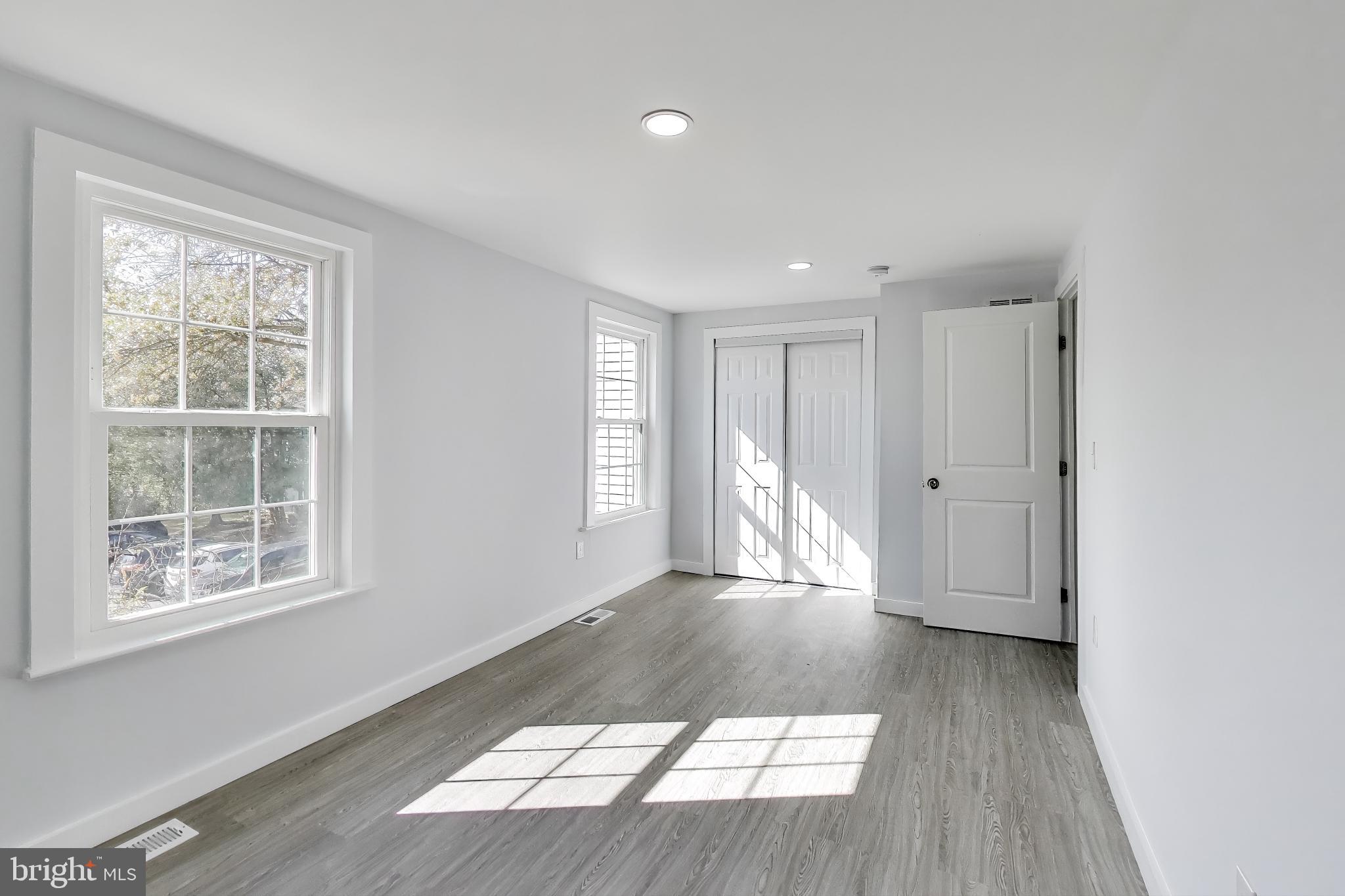 ROCKBURN COMMONS II - Residential