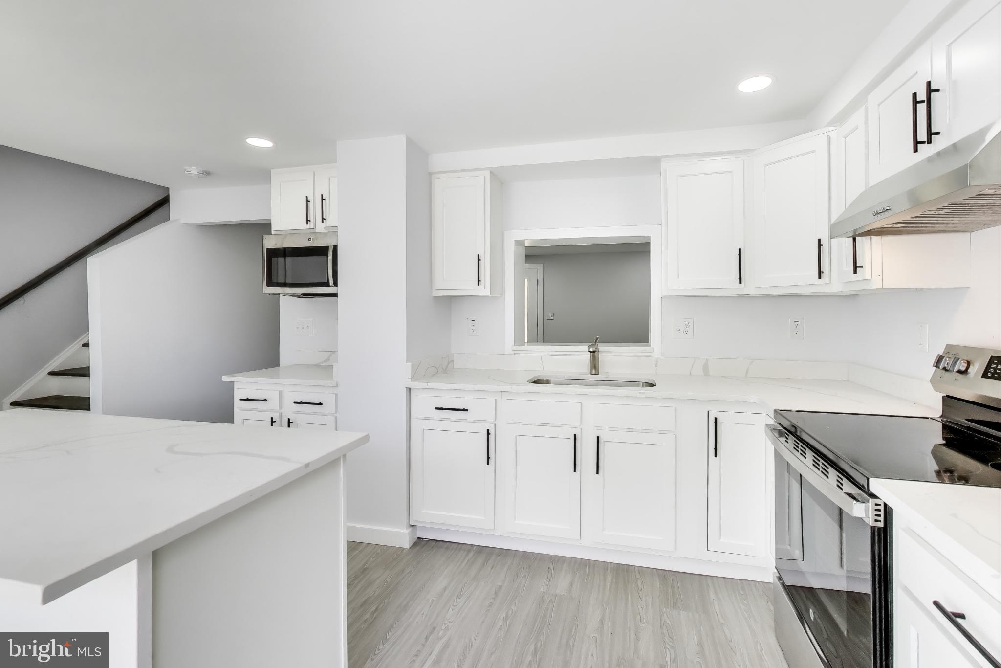 ROCKBURN COMMONS II - Residential