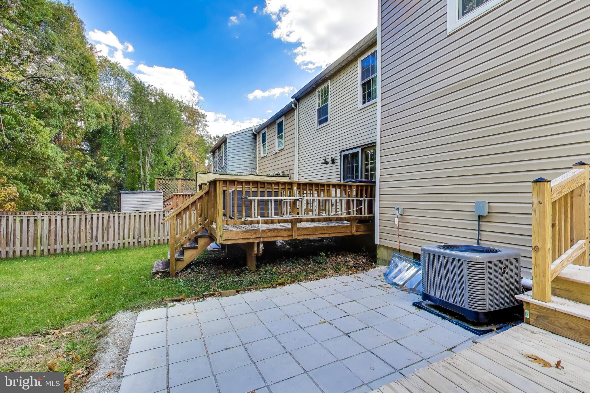 ROCKBURN COMMONS II - Residential