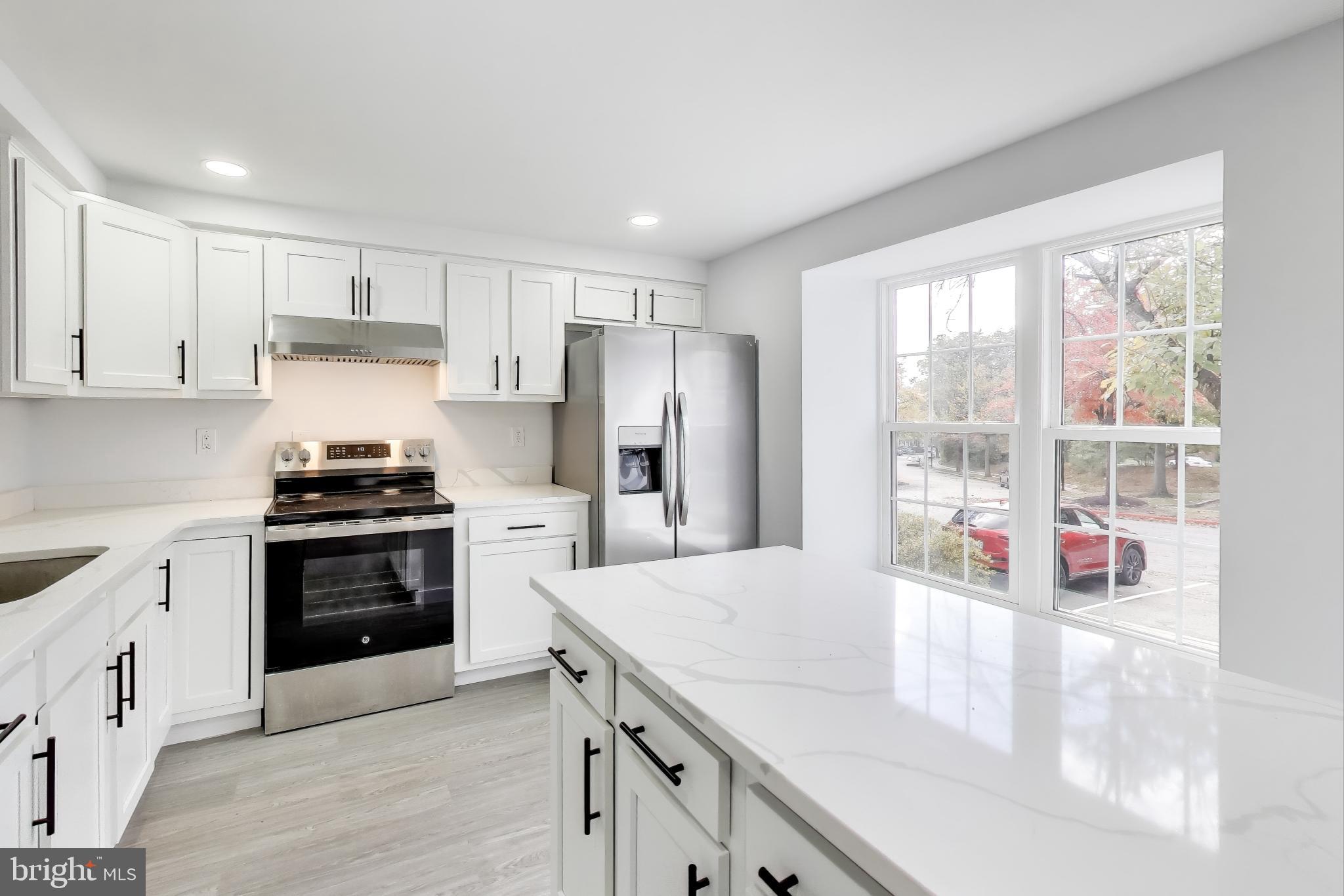 ROCKBURN COMMONS II - Residential