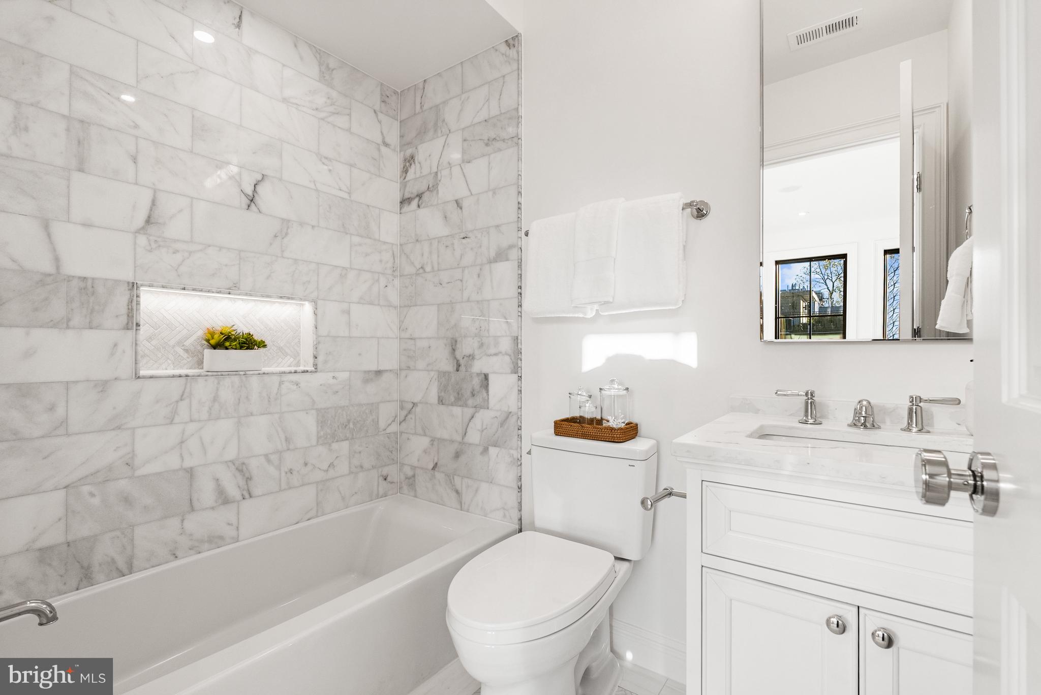 BURLEITH - Residential