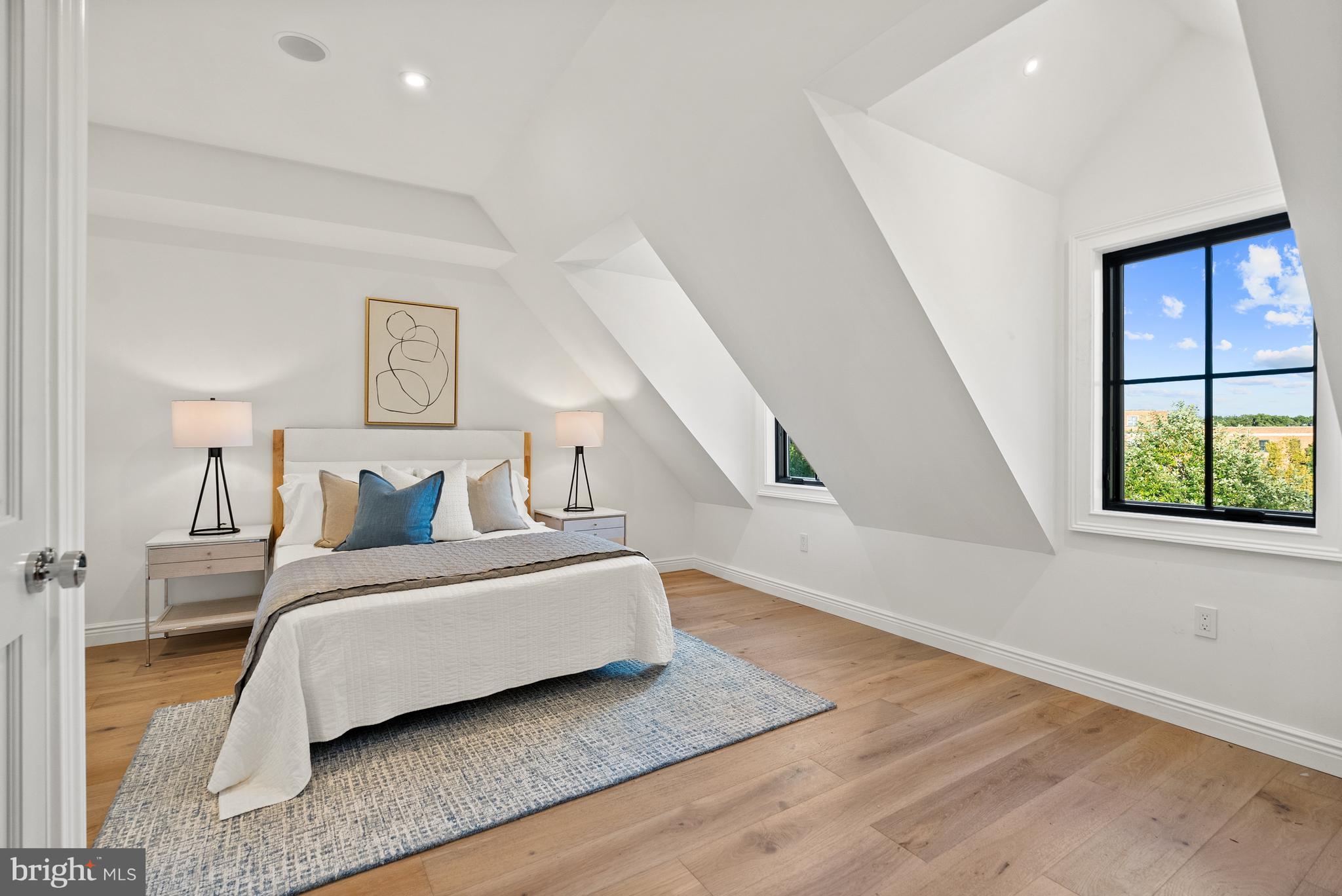 BURLEITH - Residential