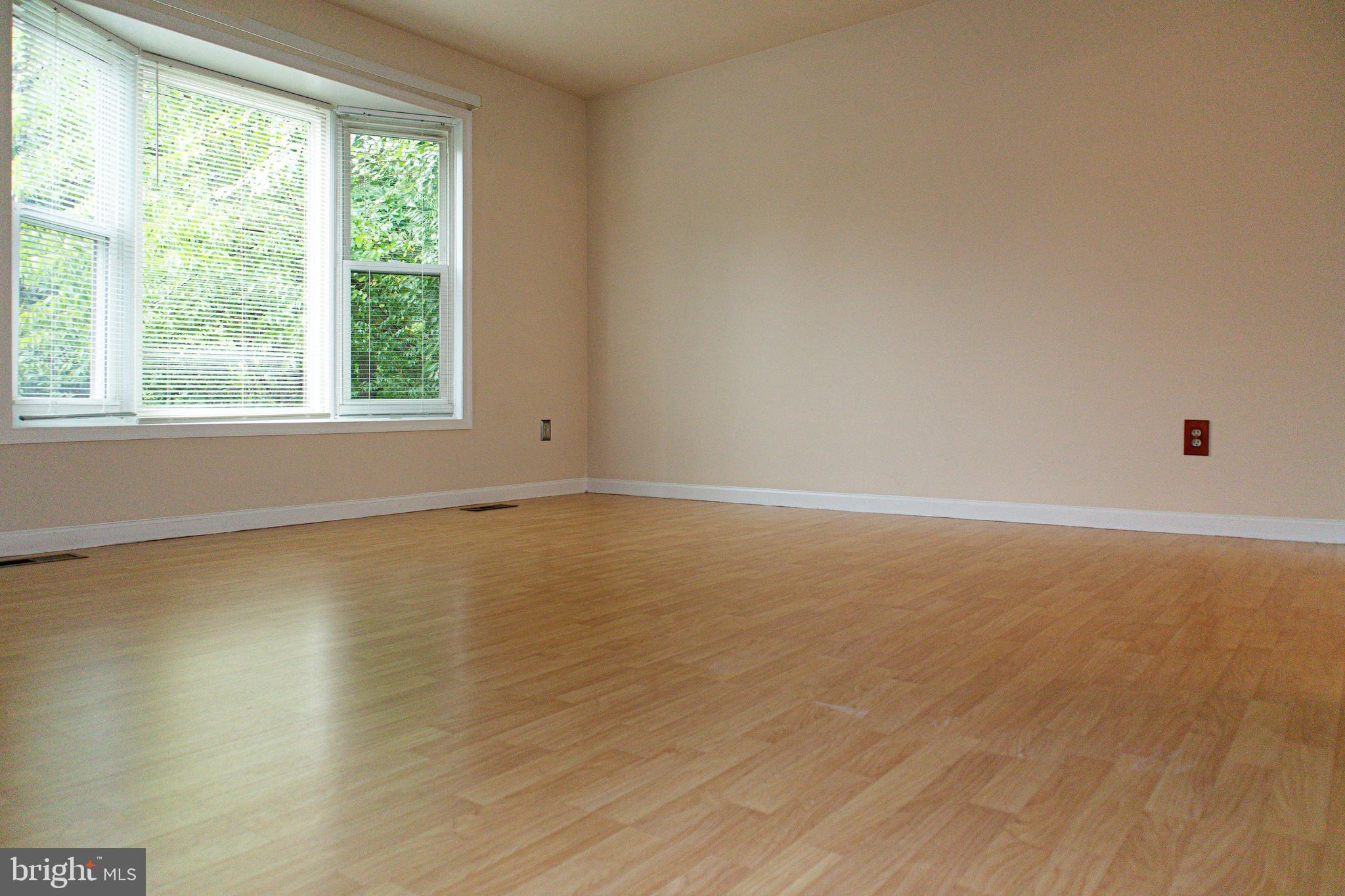 CRYSTAL SPRINGS - Residential