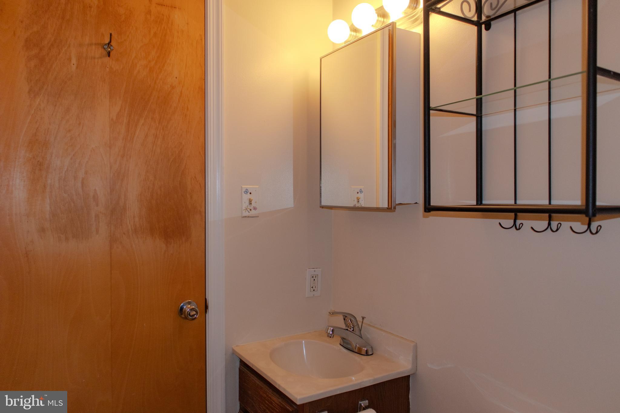 CRYSTAL SPRINGS - Residential