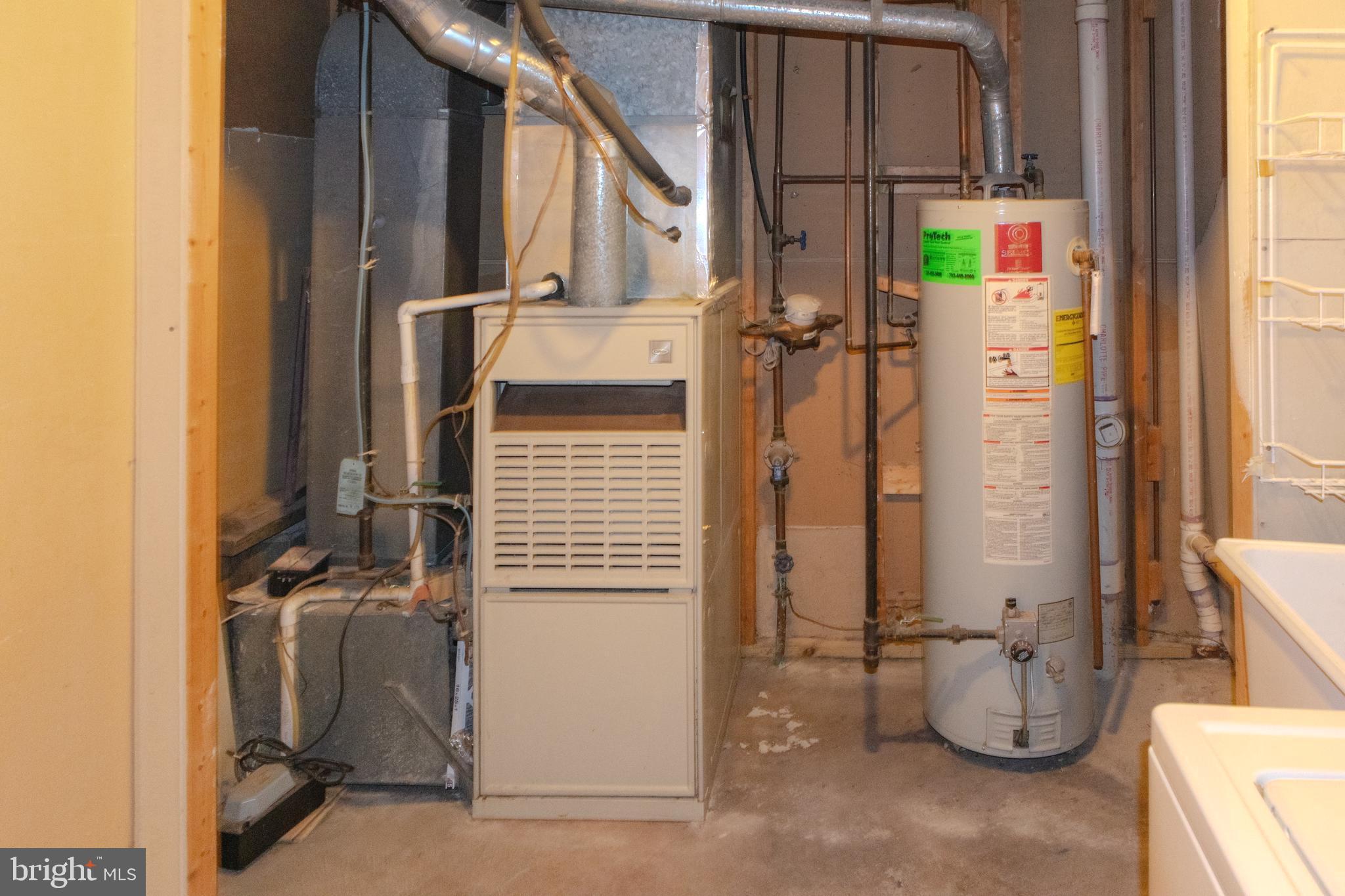 CRYSTAL SPRINGS - Residential