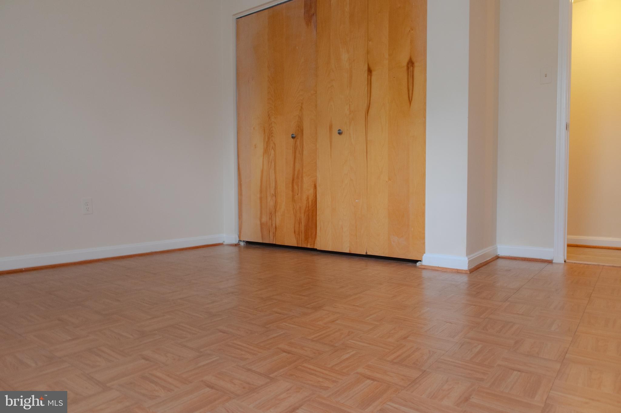 CRYSTAL SPRINGS - Residential