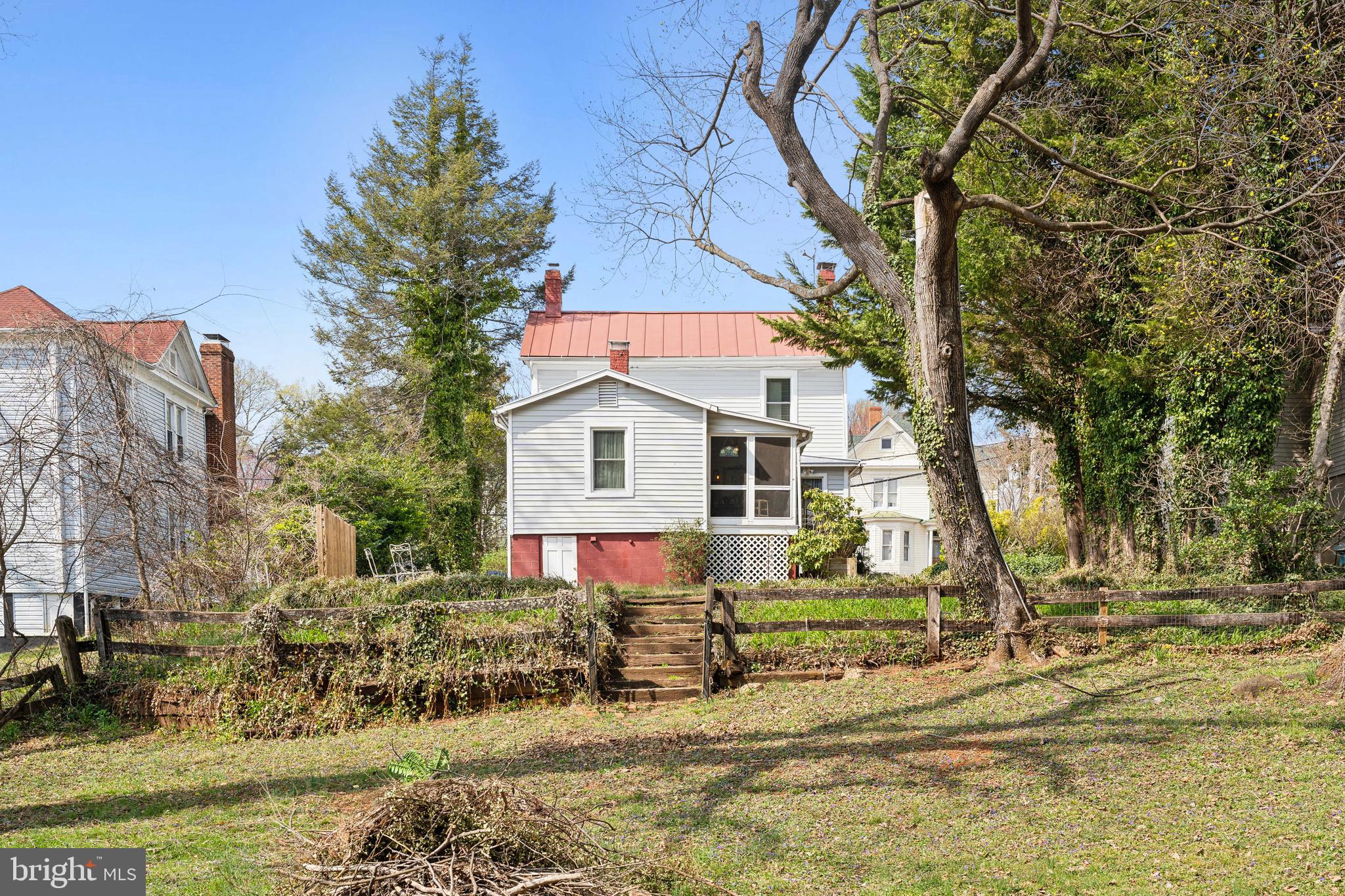 TOWN OF ORANGE - Residential