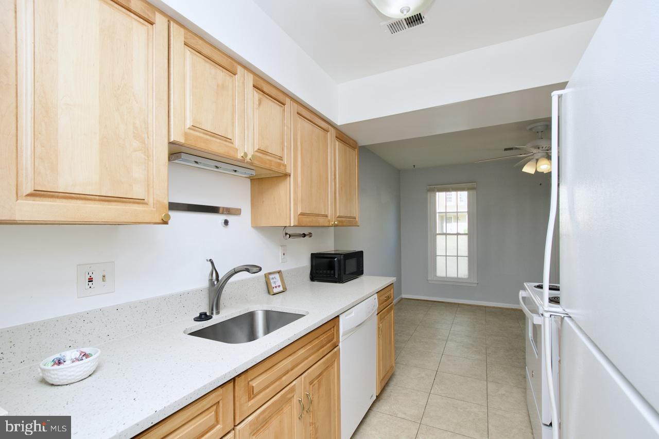 KEENE MILL WOODS - Residential Lease