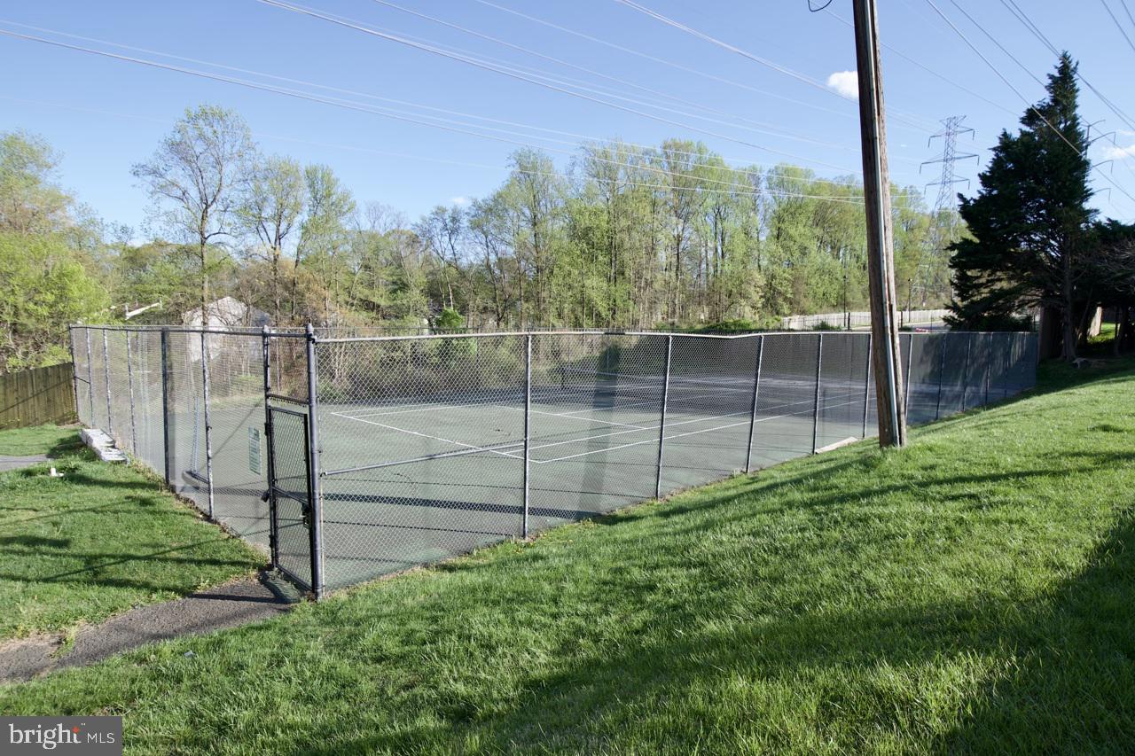 KEENE MILL WOODS - Residential Lease