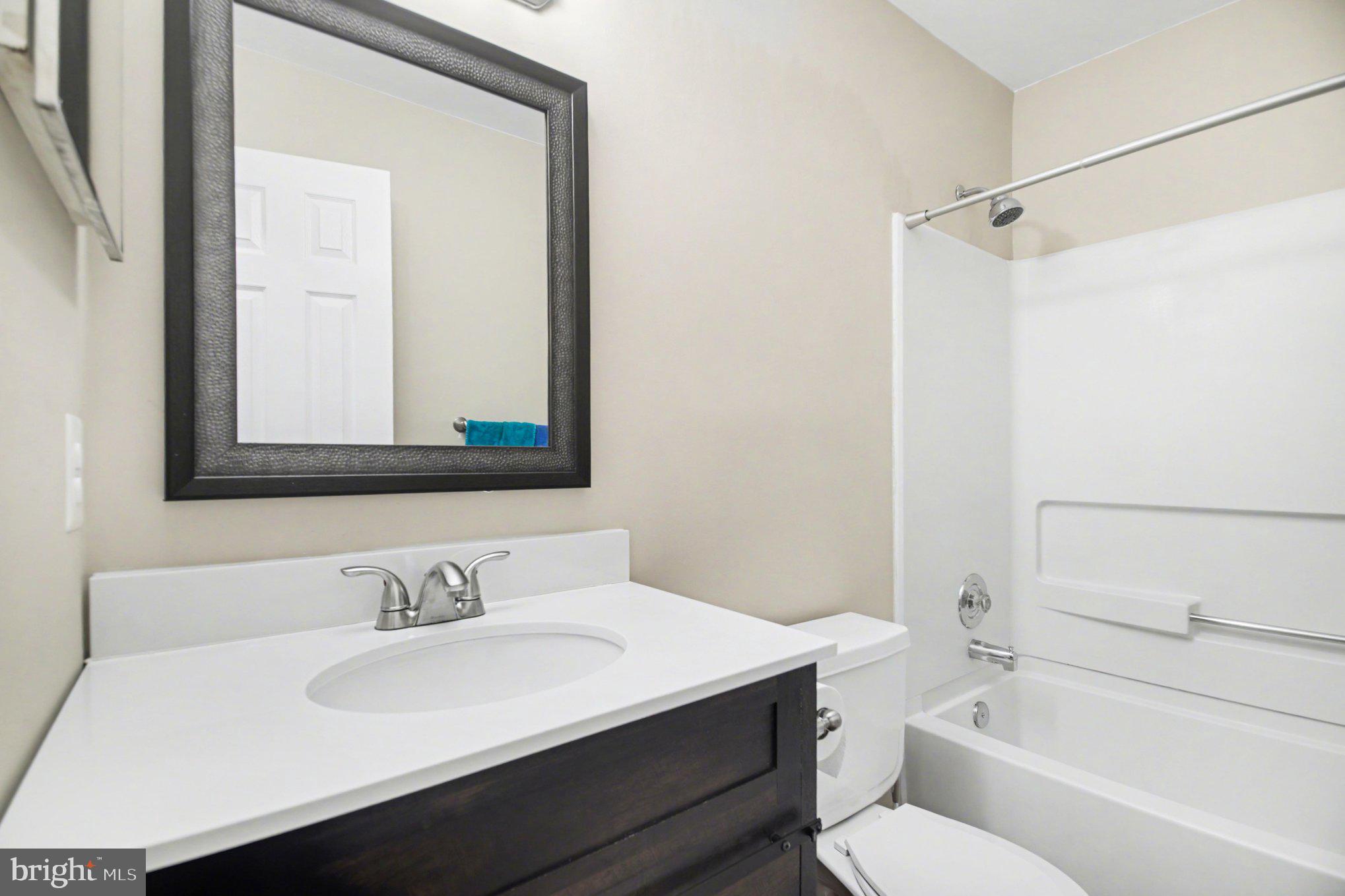 MONTCLAIR - Residential