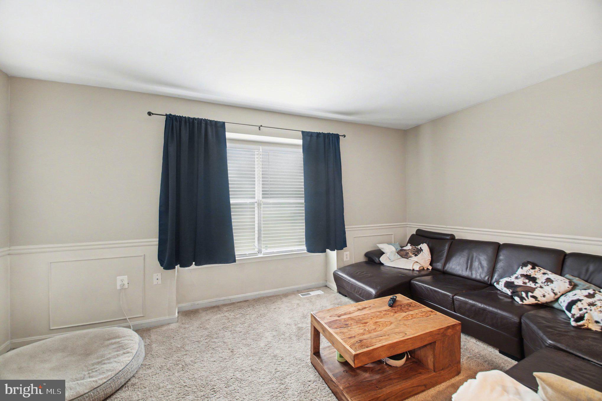 MONTCLAIR - Residential