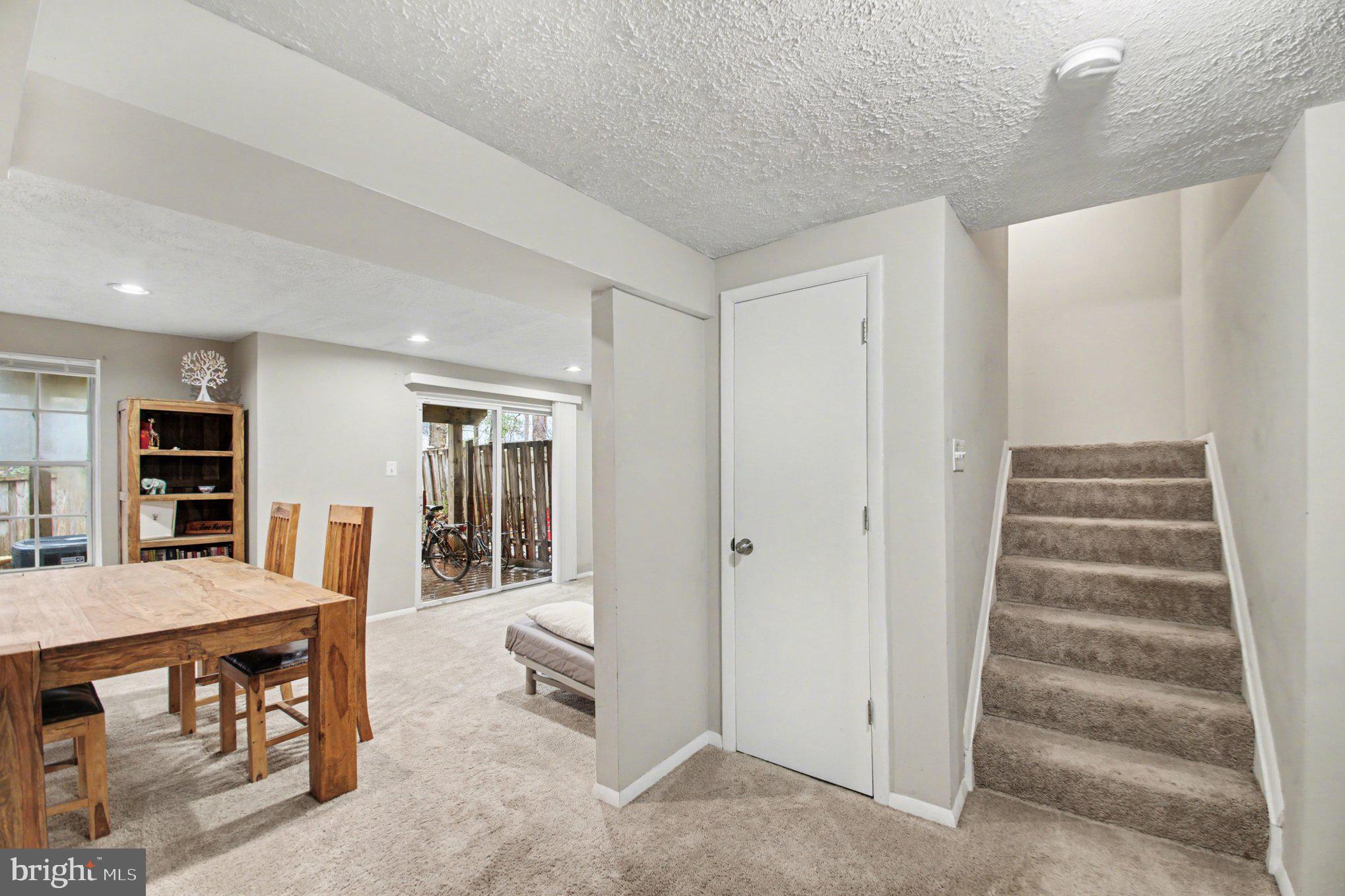 MONTCLAIR - Residential