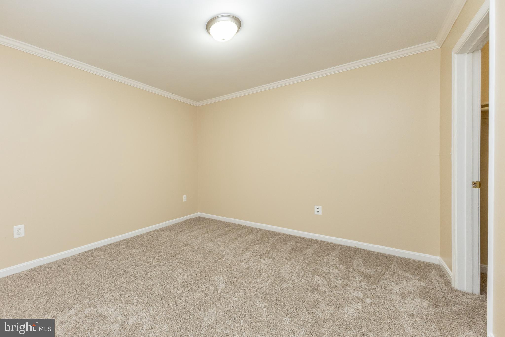 HILLSIDE TERRACE - Residential Lease