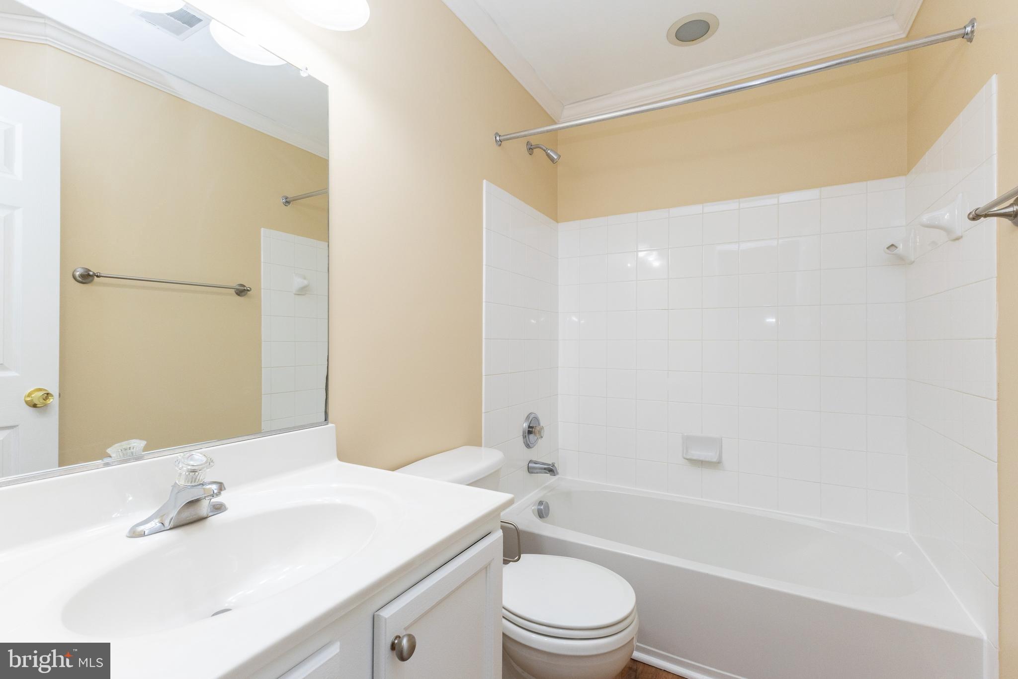 HILLSIDE TERRACE - Residential Lease