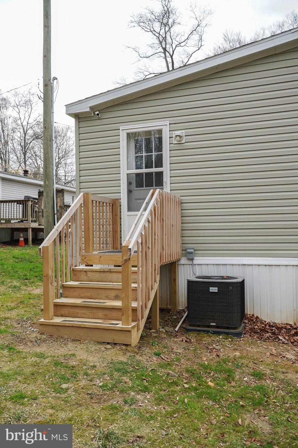 STONEY CHASE MHP - Residential