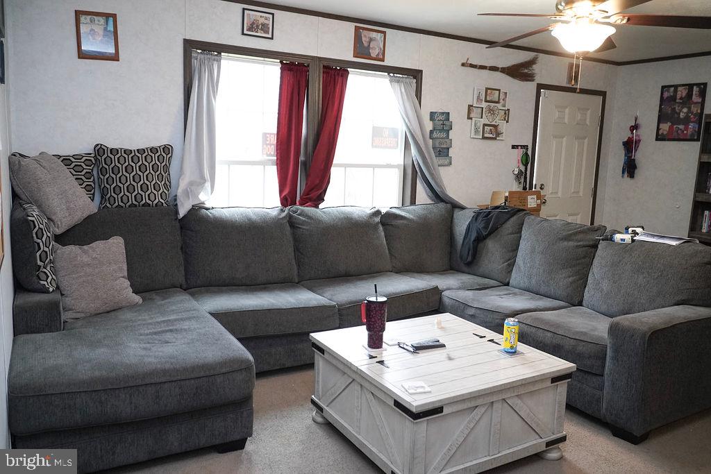 STONEY CHASE MHP - Residential