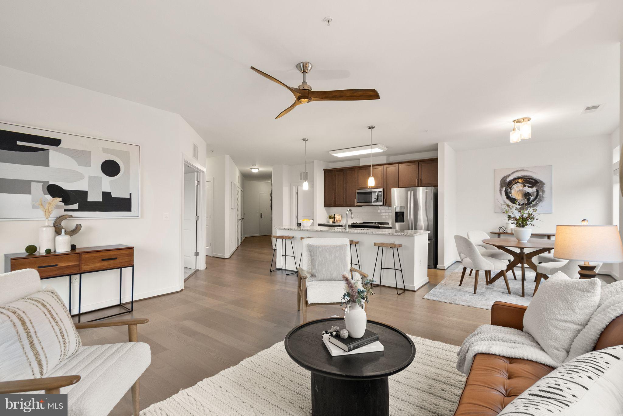 THE ENCLAVE - Residential