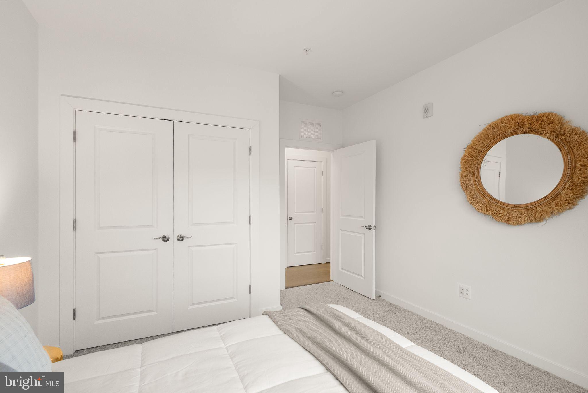 THE ENCLAVE - Residential