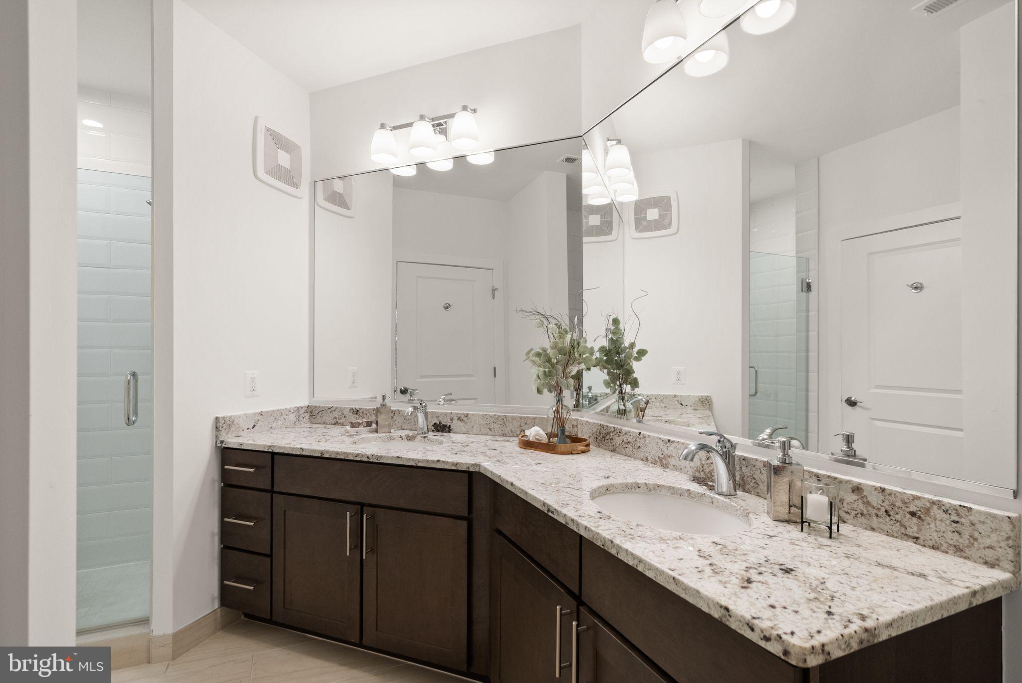 THE ENCLAVE - Residential