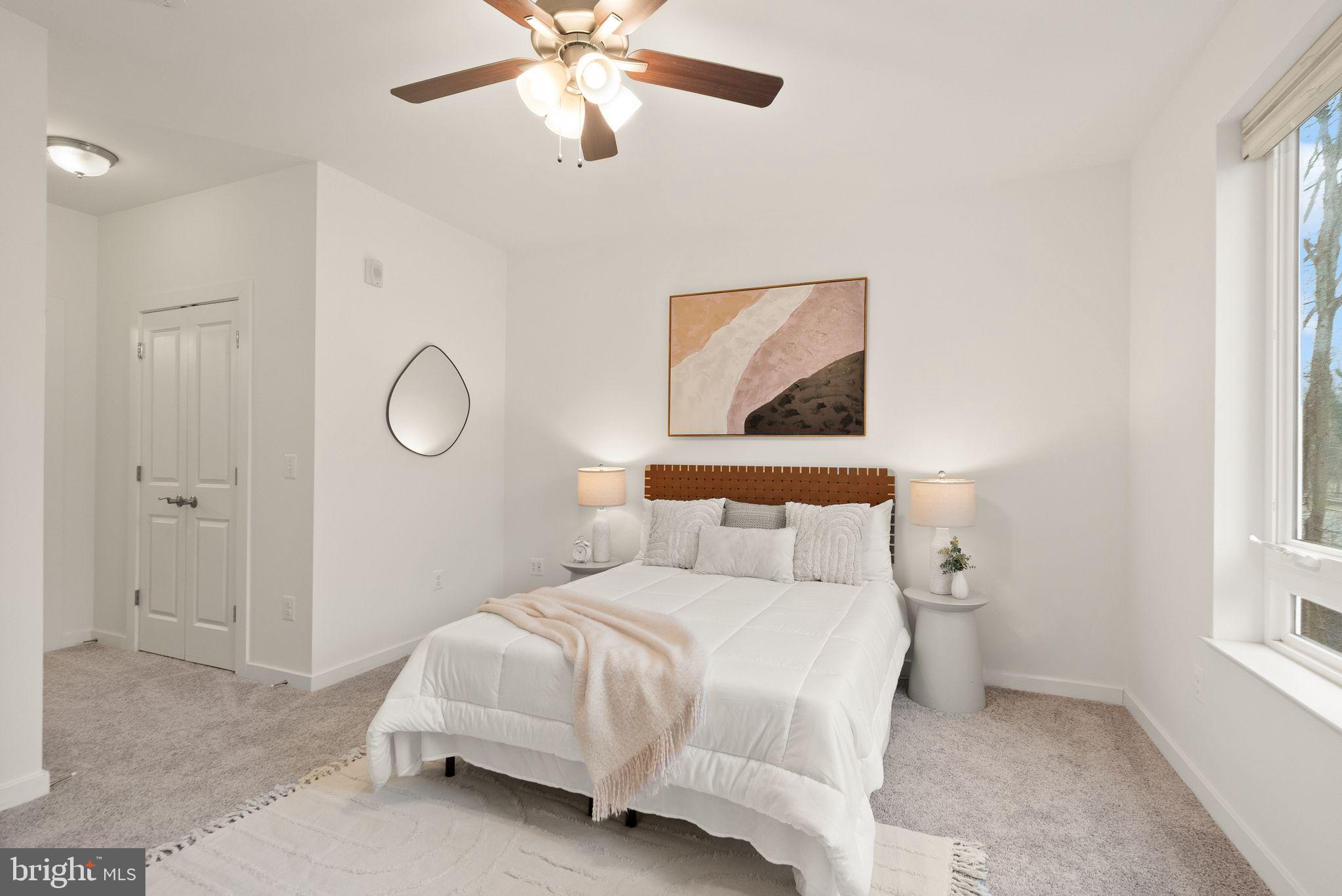 THE ENCLAVE - Residential