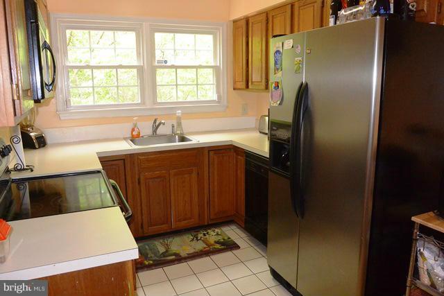 PARADISE / LANDS BAY - Residential