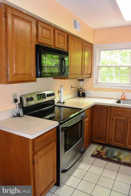 PARADISE / LANDS BAY - Residential