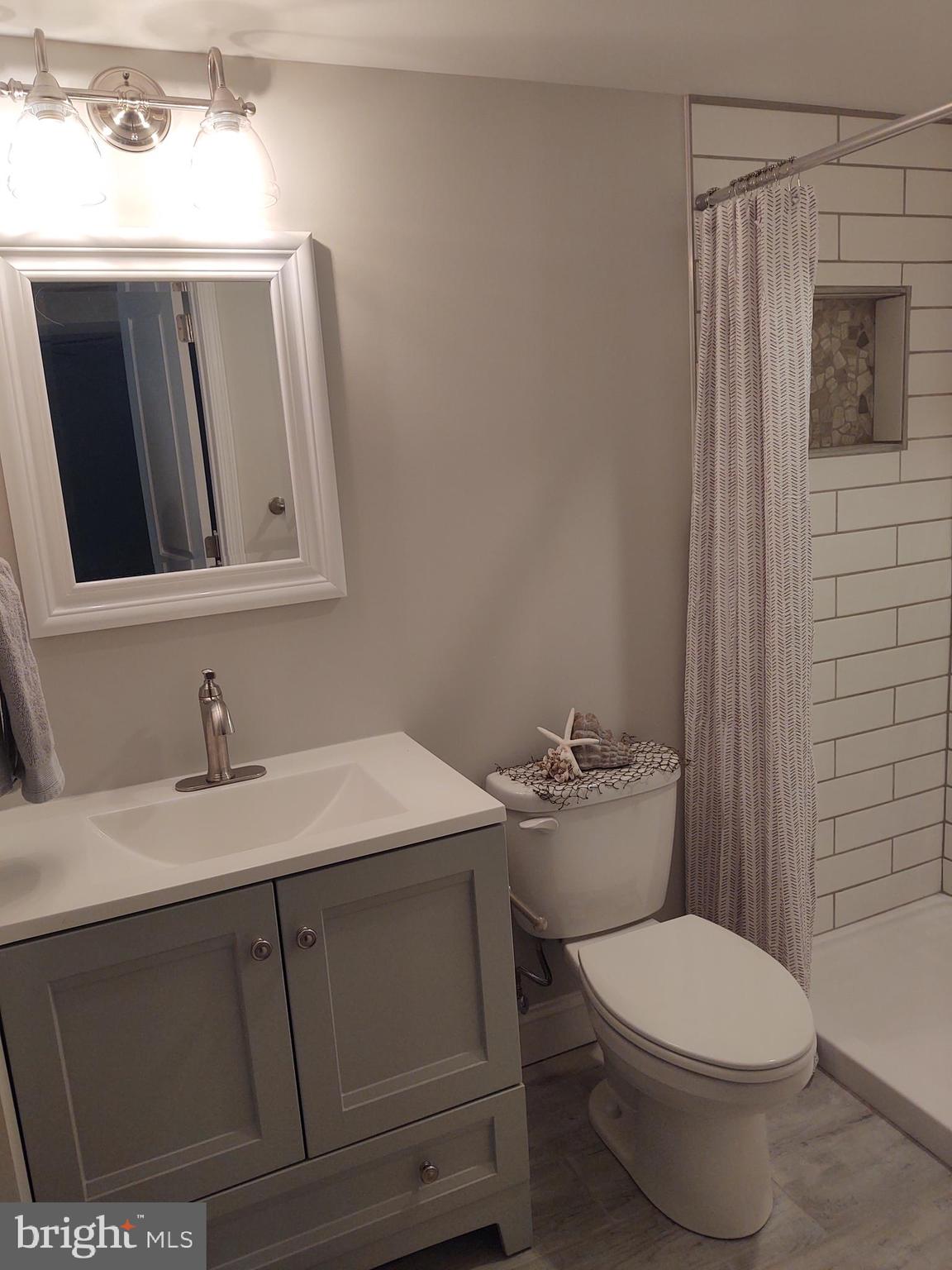 BACK RIVER HIGHLANDS - Residential