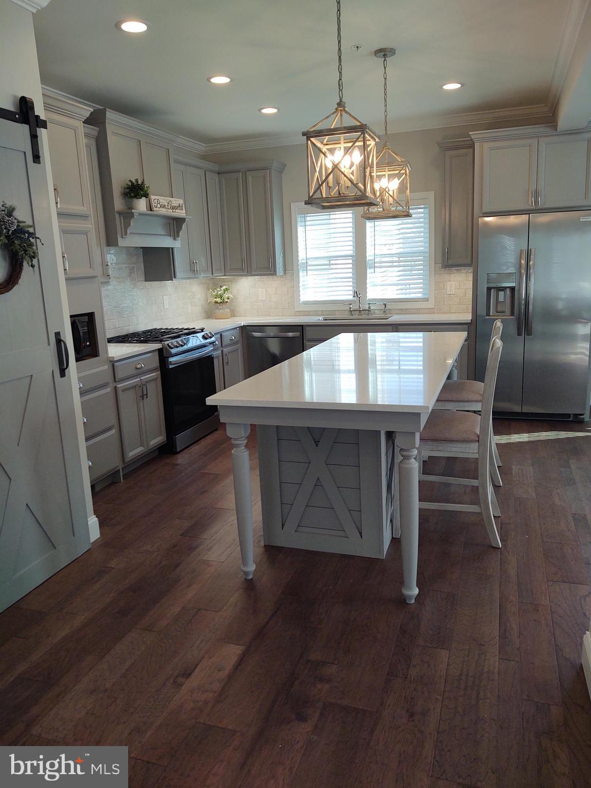 BACK RIVER HIGHLANDS - Residential