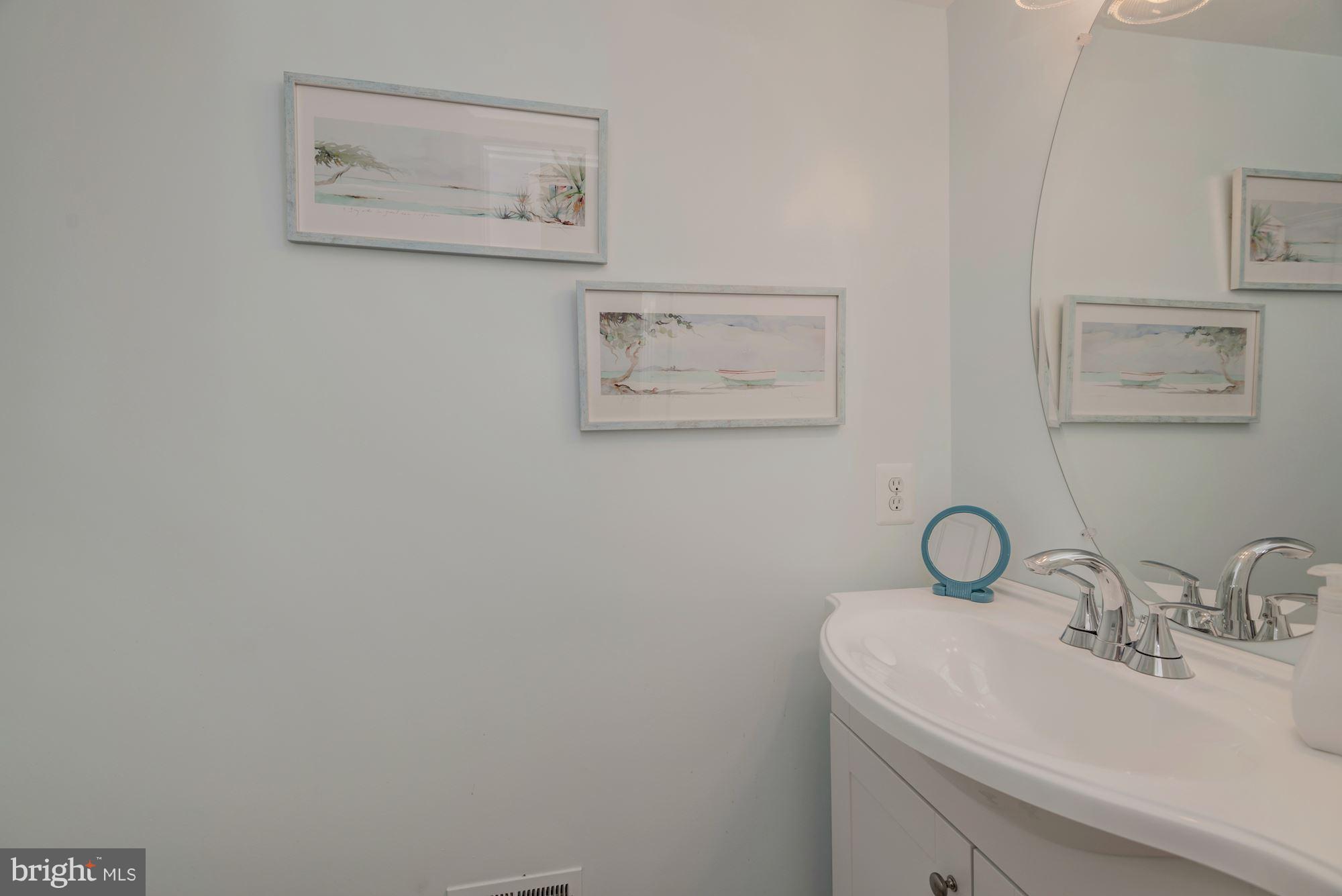 CAMERON STATION - Residential