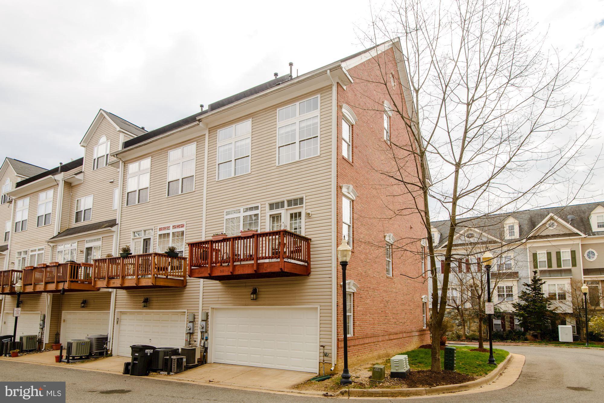 CAMERON STATION - Residential