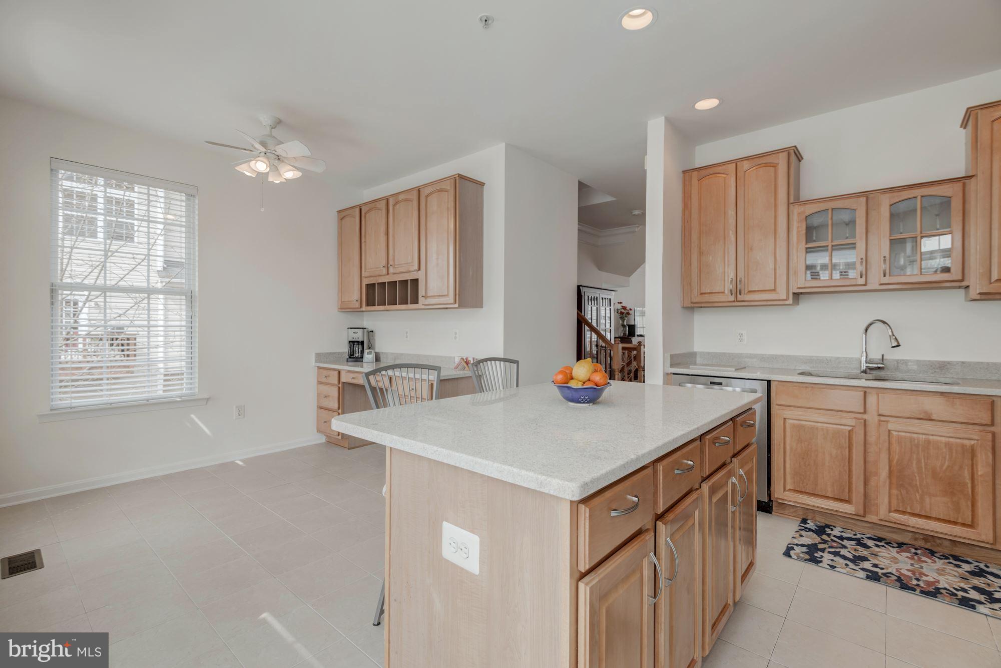 CAMERON STATION - Residential