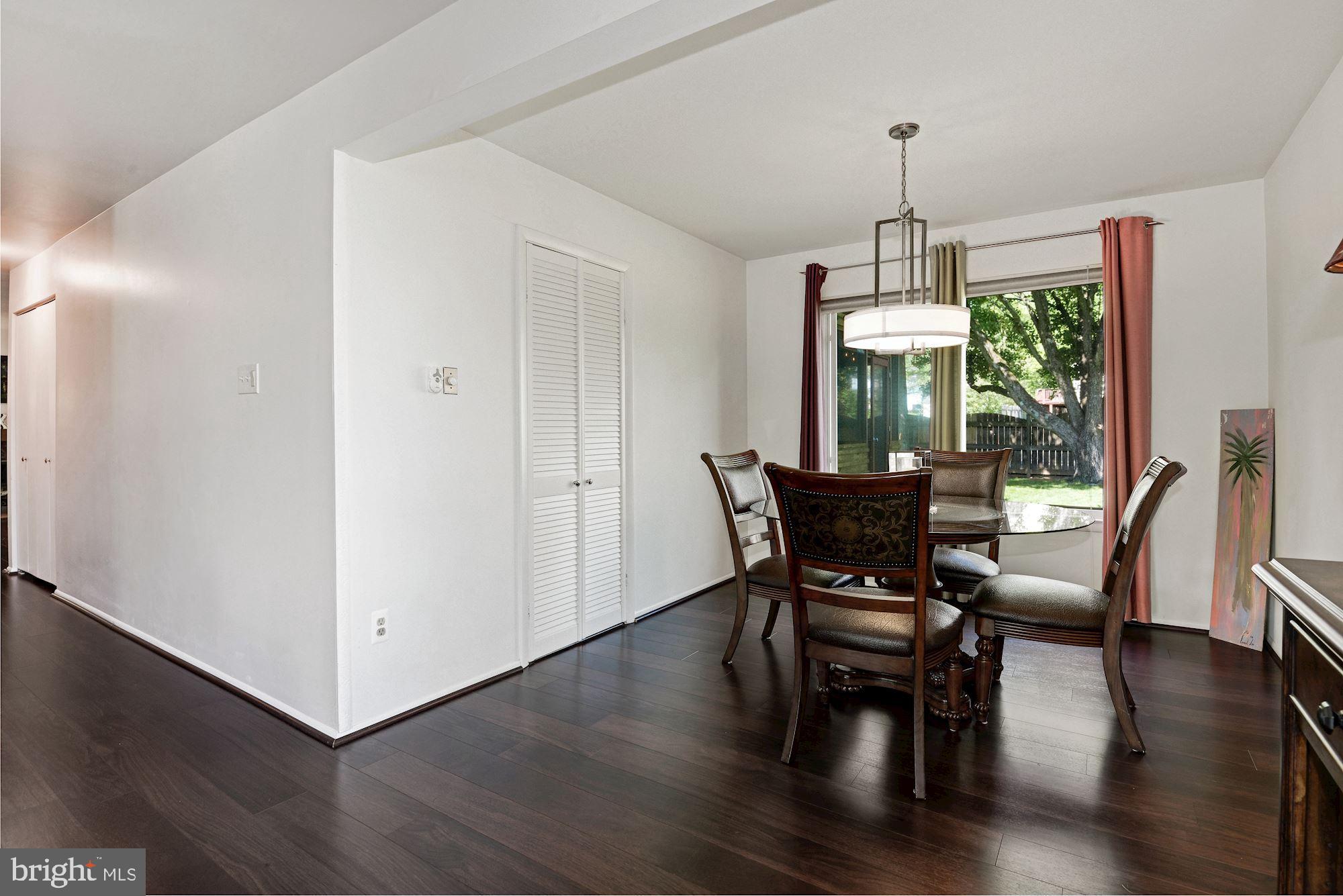 HUNTERS CREEK - Residential