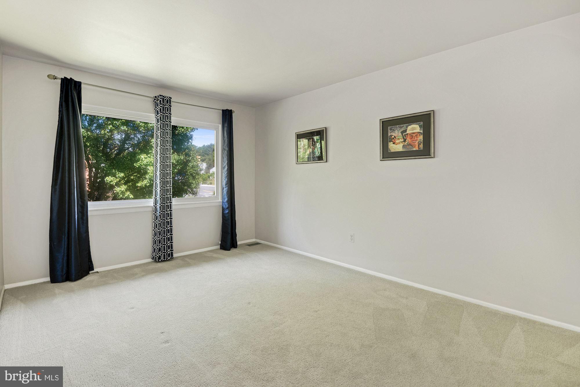 HUNTERS CREEK - Residential