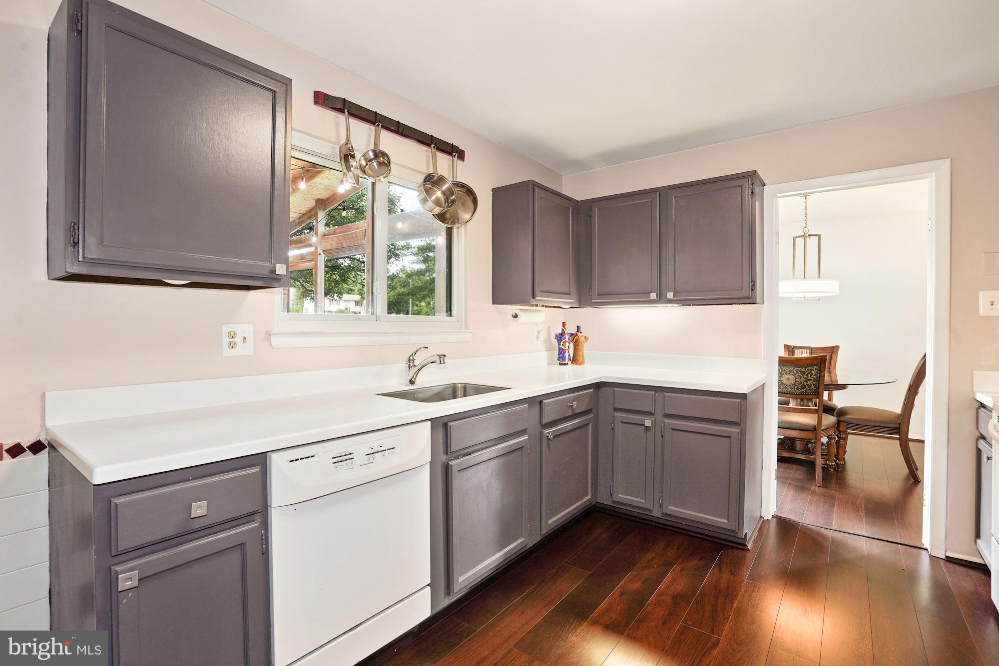 HUNTERS CREEK - Residential