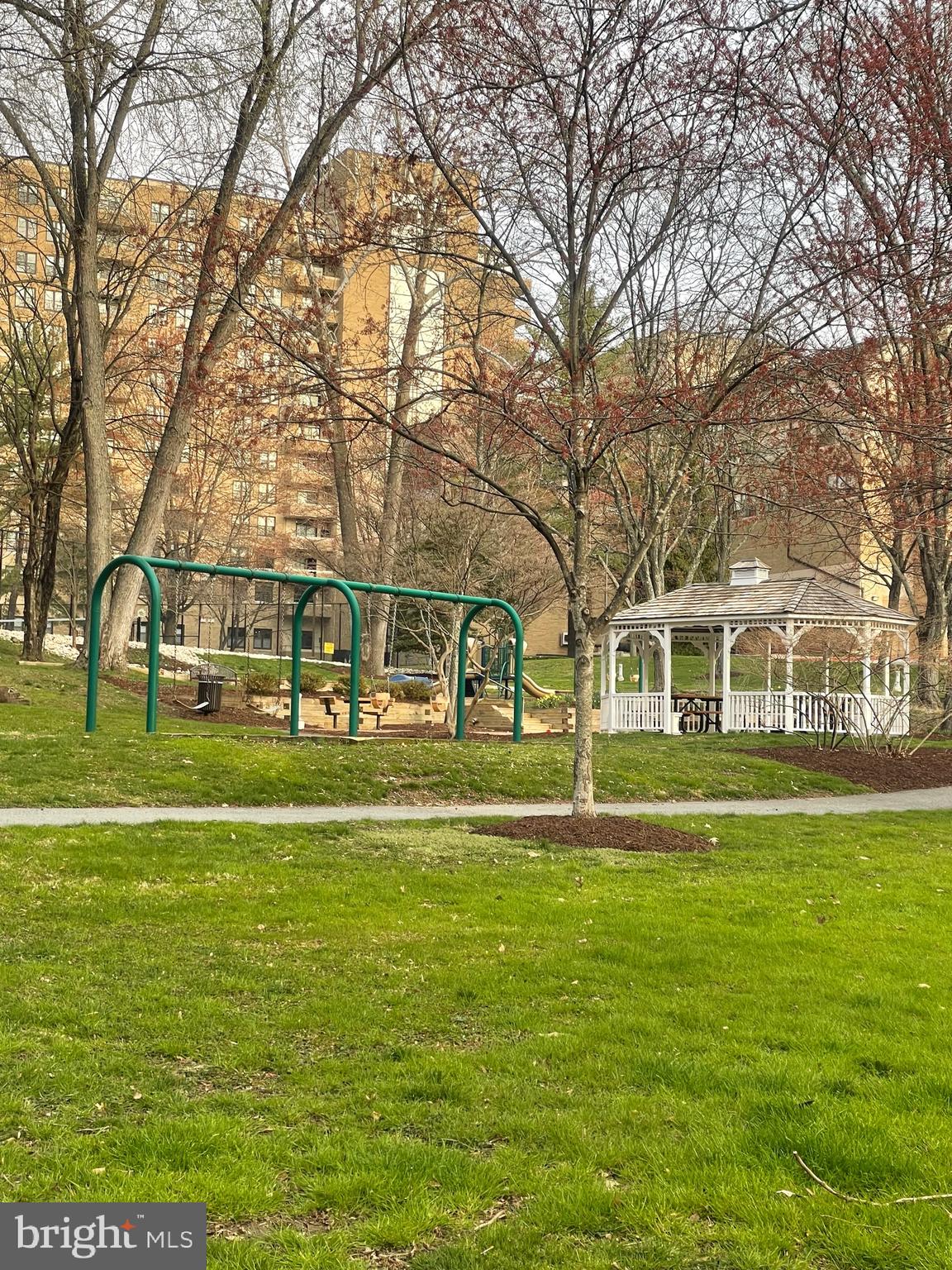 5530 VANTAGE POINT ROAD