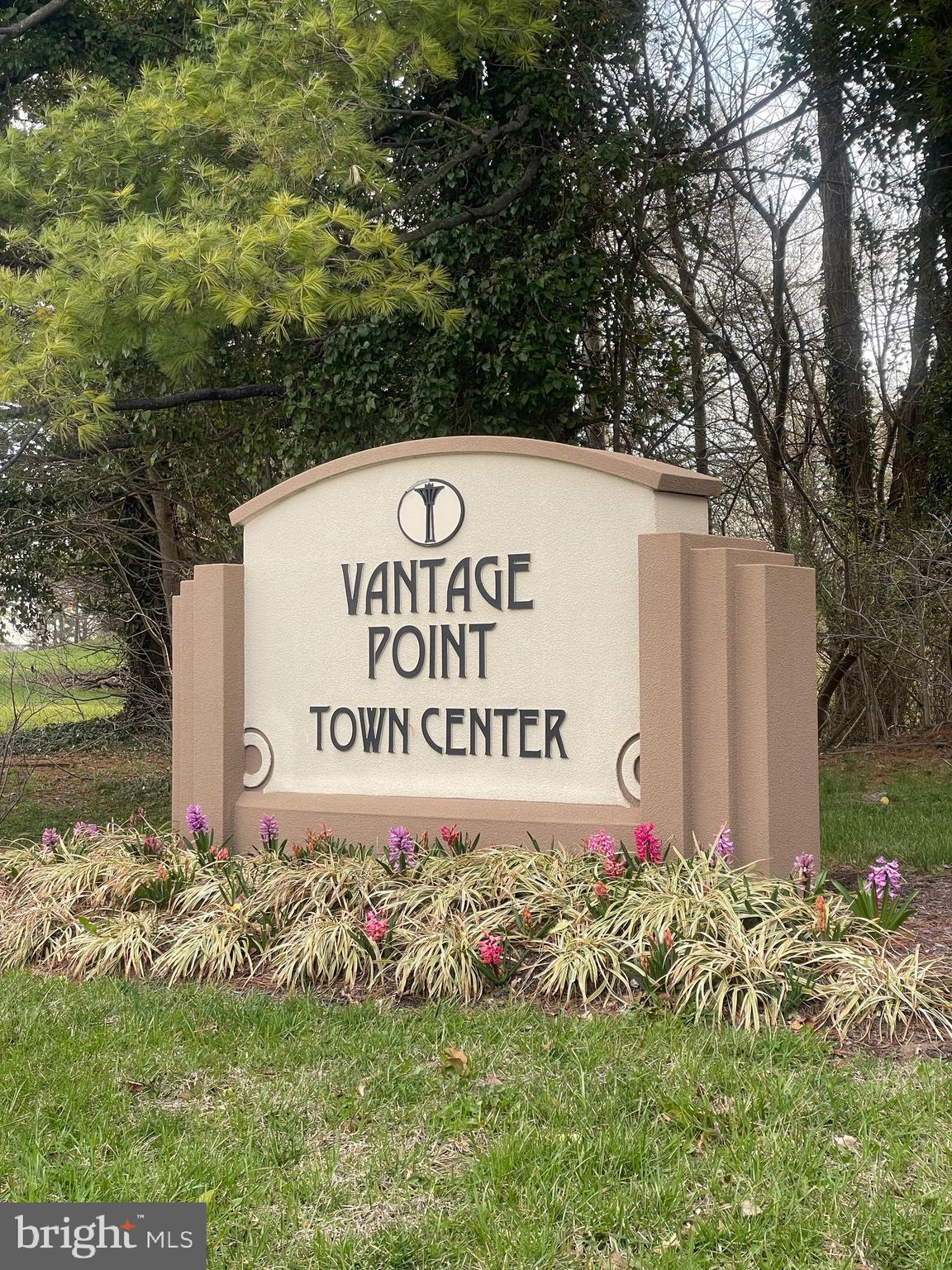 5530 VANTAGE POINT ROAD