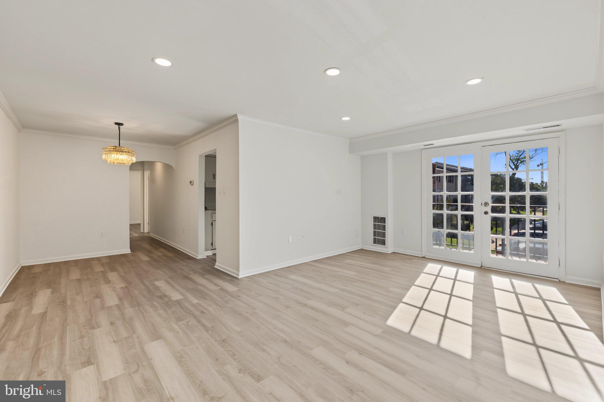 5915 MAYFLOWER COURT 204